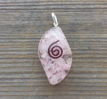 Load image into Gallery viewer, ORGONE ROSE QUARTZ Gemstone Eye Shaped Pendant Orgone (One)
