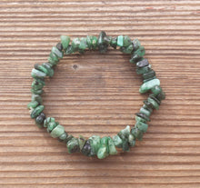 Load image into Gallery viewer, EMERALD Natural Stone Gemstone Stretchy Chip Bracelet