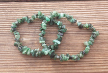 Load image into Gallery viewer, EMERALD Natural Stone Gemstone Stretchy Chip Bracelet