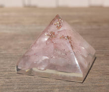 Load image into Gallery viewer, Small (25-30mm) ROSE QUARTZ Orgone Gemstone Pyramid Small Pyramid Orgone