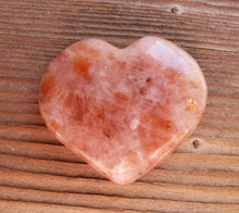 Load image into Gallery viewer, NATURAL SUNSTONE Gemstone Puffy Heart 30-35mm