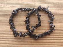 Load image into Gallery viewer, ONYX Natural Stone Gemstone Stretchy Chip Bracelet