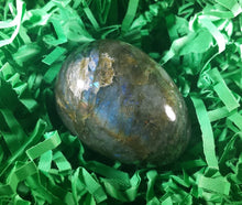 Load image into Gallery viewer, LABRADORITE EGG Natural Stone Hand Carved Gemstone Egg