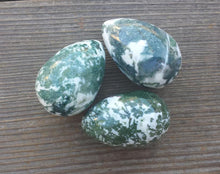 Load image into Gallery viewer, TREE AGATE EGG Natural Stone Hand Carved Gemstone Egg