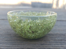 Load image into Gallery viewer, PERIDOT 2" Orgone Bowl