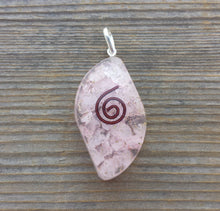 Load image into Gallery viewer, ORGONE ROSE QUARTZ Gemstone Eye Shaped Pendant Orgone (One)