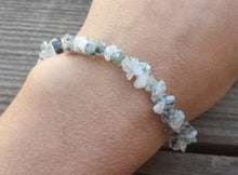 Load image into Gallery viewer, NATURAL TOURMALATED QUARTZ Stone Gemstone Stretchy Chip Bracelet