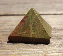Load image into Gallery viewer, UNAKITE natural small gemstone crystal pyramid 20-22