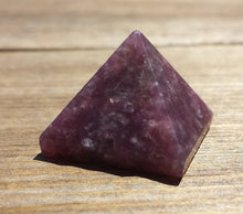 Load image into Gallery viewer, LEPIDOLITE natural small gemstone crystal pyramid 20-22