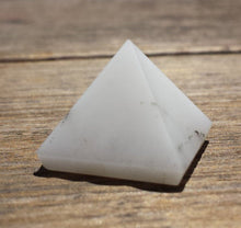 Load image into Gallery viewer, WHITE AGATE natural small gemstone crystal pyramid 20-22