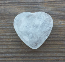 Load image into Gallery viewer, NATURAL CLEAR QUARTZ Gemstone Puffy Heart 30-35mm