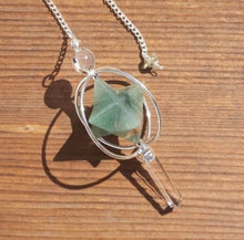 Load image into Gallery viewer, Natural GREEN AVENTURINE Gemstone 3 Stone Merkaba Spinning Star Faceted Pendulum