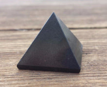 Load image into Gallery viewer, BLACK TOURMALINE natural small gemstone crystal pyramid 20-22