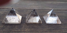 Load image into Gallery viewer, SMOKEY QUARTZ natural small gemstone crystal pyramid 20-22