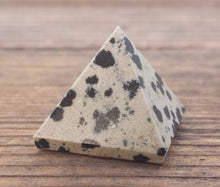 Load image into Gallery viewer, DALMATIAN JASPER natural small gemstone crystal pyramid 20-22