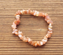 Load image into Gallery viewer, Natural PEACH MOONSTONE Stone Gemstone Stretchy Chip Bracelet