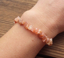 Load image into Gallery viewer, Natural PEACH MOONSTONE Stone Gemstone Stretchy Chip Bracelet