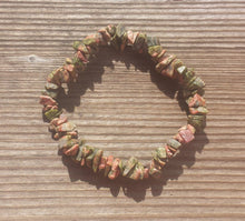 Load image into Gallery viewer, UNAKITE Natural Stone Gemstone Stretchy Chip Bracelet