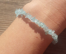 Load image into Gallery viewer, AQUAMARINE Natural Stone Gemstone Stretchy Chip Bracelet