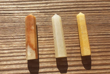 Load image into Gallery viewer, NATURAL GOLDEN QUARTZ Single Terminated Gemstone Crystal Pencil Point (One)