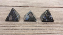 Load image into Gallery viewer, RHYOLITE natural small gemstone crystal pyramid 20-22