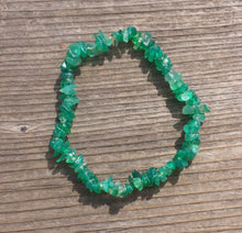 Load image into Gallery viewer, GREEN ONYX Natural Stone Gemstone Stretchy Chip Bracelet