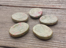 Load image into Gallery viewer, UNAKITE Worry Stone Natural Stone Hand Carved Gemstone Worry Stone