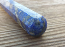 Load image into Gallery viewer, 7 CHAKRA Natural Faceted Wand Set