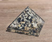 Load image into Gallery viewer, Small (25-30mm) DALMATIAN JASPER Orgone Gemstone Pyramid Small Pyramid Orgone
