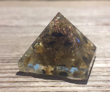 Load image into Gallery viewer, Small (25-30mm) LABRADORITE Orgone Gemstone Pyramid Small Pyramid Orgone