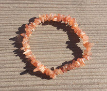 Load image into Gallery viewer, SUNSTONE Natural Stone Gemstone Stretchy Chip Bracelet