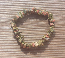 Load image into Gallery viewer, UNAKITE Natural Stone Gemstone Stretchy Chip Bracelet