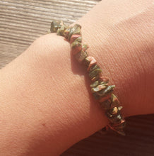Load image into Gallery viewer, UNAKITE Natural Stone Gemstone Stretchy Chip Bracelet
