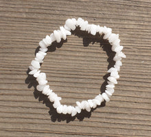 Load image into Gallery viewer, WHITE AGATE Natural Stone Gemstone Stretchy Chip Bracelet