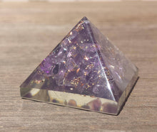 Load image into Gallery viewer, Small (25-30mm) AMETHYST Orgone Gemstone Pyramid Small Pyramid Orgone