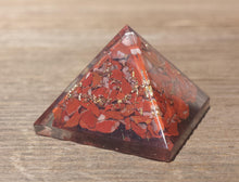 Load image into Gallery viewer, Small (25-30mm) RED JASPER Orgone Gemstone Pyramid Small Pyramid Orgone