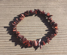 Load image into Gallery viewer, RED TIGER IRON Natural Stone Gemstone Stretchy Chip Bracelet