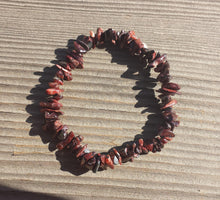 Load image into Gallery viewer, RED TIGER IRON Natural Stone Gemstone Stretchy Chip Bracelet