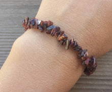 Load image into Gallery viewer, RED TIGER IRON Natural Stone Gemstone Stretchy Chip Bracelet