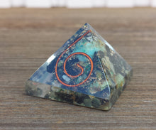 Load image into Gallery viewer, Small (25-30mm) CHRYSOCOLLA COIL Orgone Gemstone Pyramid Small Pyramid Orgone