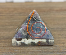Load image into Gallery viewer, Small (25-30mm) MULTI-TOURMALINE COIL Orgone Gemstone Pyramid Small Pyramid Orgone