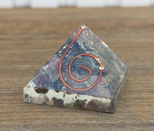 Load image into Gallery viewer, Small (25-30mm) MULTI-TOURMALINE COIL Orgone Gemstone Pyramid Small Pyramid Orgone