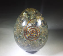 Load image into Gallery viewer, Large (70-75mm) LABRADORITE Orgone Gemstone Egg