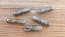 Load image into Gallery viewer, NATURAL LABRADORITE Single Terminated Gemstone Crystal Pencil Point (One)