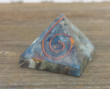 Load image into Gallery viewer, Small (25-30mm) KYANITE COIL Orgone Gemstone Pyramid Small Pyramid Orgone