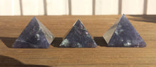Load image into Gallery viewer, IOLITE natural Medium gemstone crystal pyramid 27-30mm