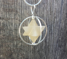 Load image into Gallery viewer, Natural GOLDEN QUARTZ Merkaba Pendant Gemstone Merkaba Spinning Star Pendant