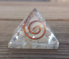 Load image into Gallery viewer, Small (25-30mm) HOWLITE COIL Orgone Gemstone Pyramid Small Pyramid Orgone