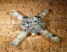 Load image into Gallery viewer, RAINBOW MOONSTONE ORGONE 4 Point Gemstone Energy Generator