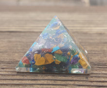 Load image into Gallery viewer, Small (25-30mm) 7 CHAKRA MIXED Orgone Gemstone Pyramid Small Pyramid Orgone